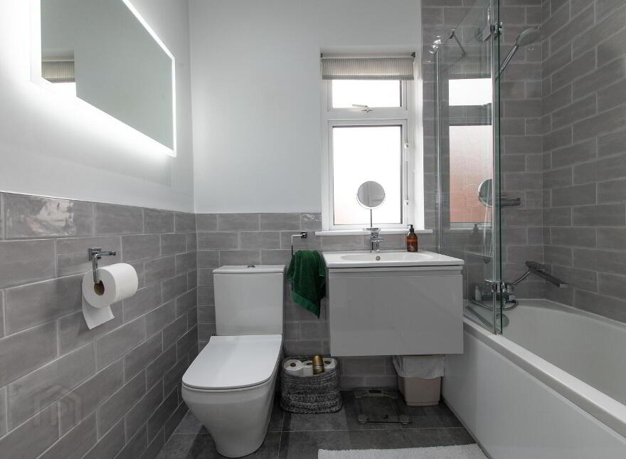 44 Somerton Park, Belfast, BT15 4DP