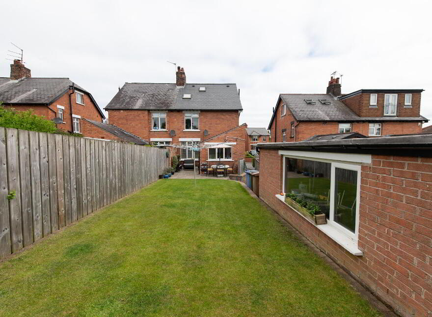 44 Somerton Park, Belfast, BT15 4DP