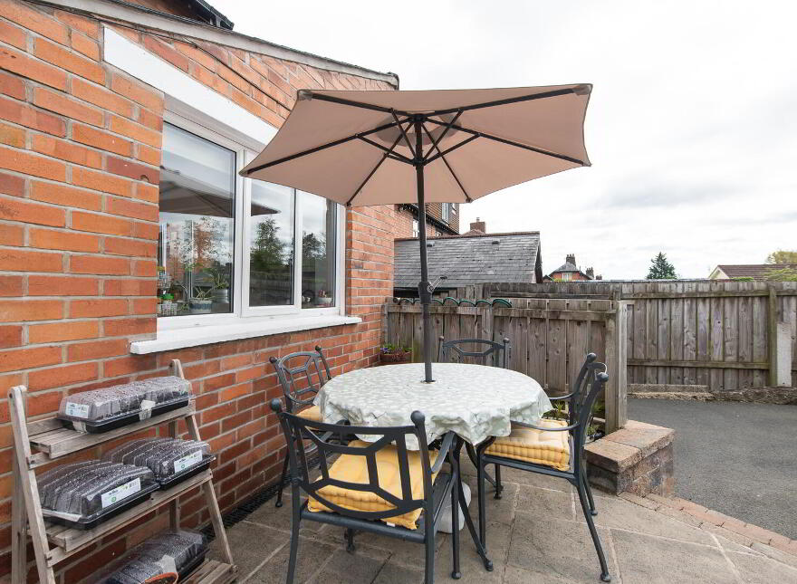 44 Somerton Park, Belfast, BT15 4DP