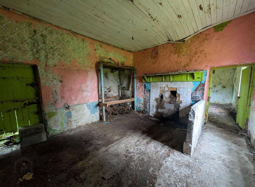 Derelict Cottage, Carroweena, Killasser