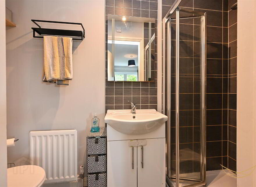 28 Jubilee Drive, Ballyrobert, Ballyclare, Newtownabbey, BT39 9LA