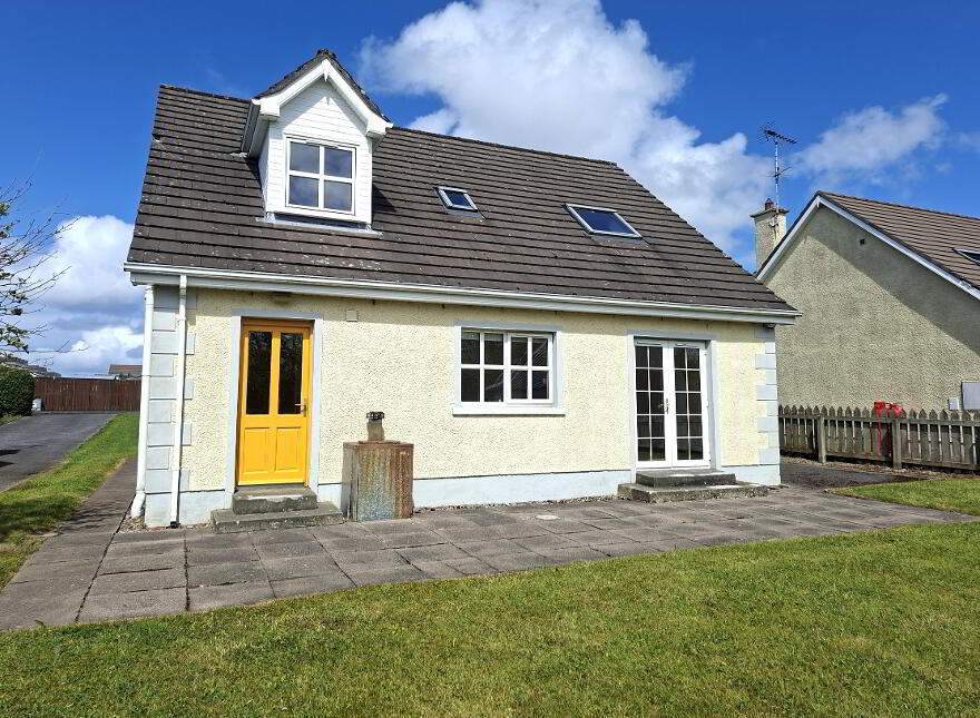 White Maples, 63 Church Street, Bundoran, F94H797