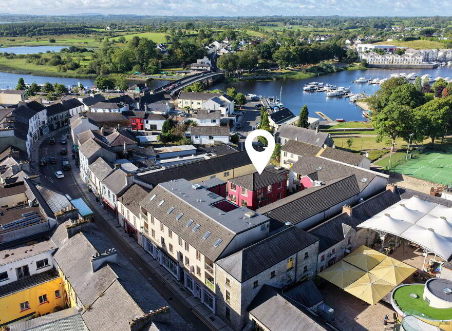 16 The County Apartments, Bridge Street, Carrick-On-Shannon, N41Y051