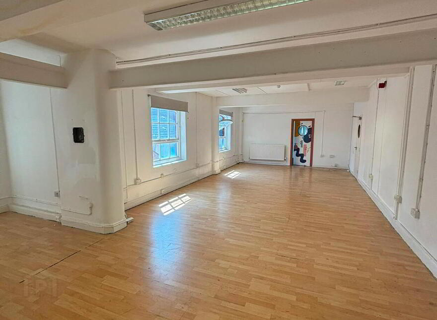 Third Floor Suite, 7-11 Linenhall Street, Belfast, BT2 8AA