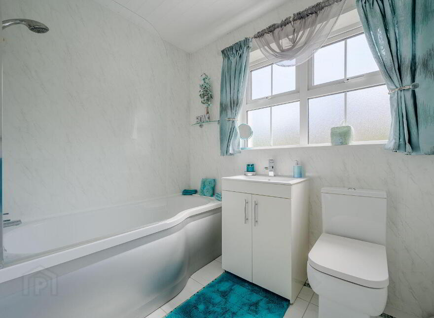 12 Churchland Close, Holywood, BT18 9LF