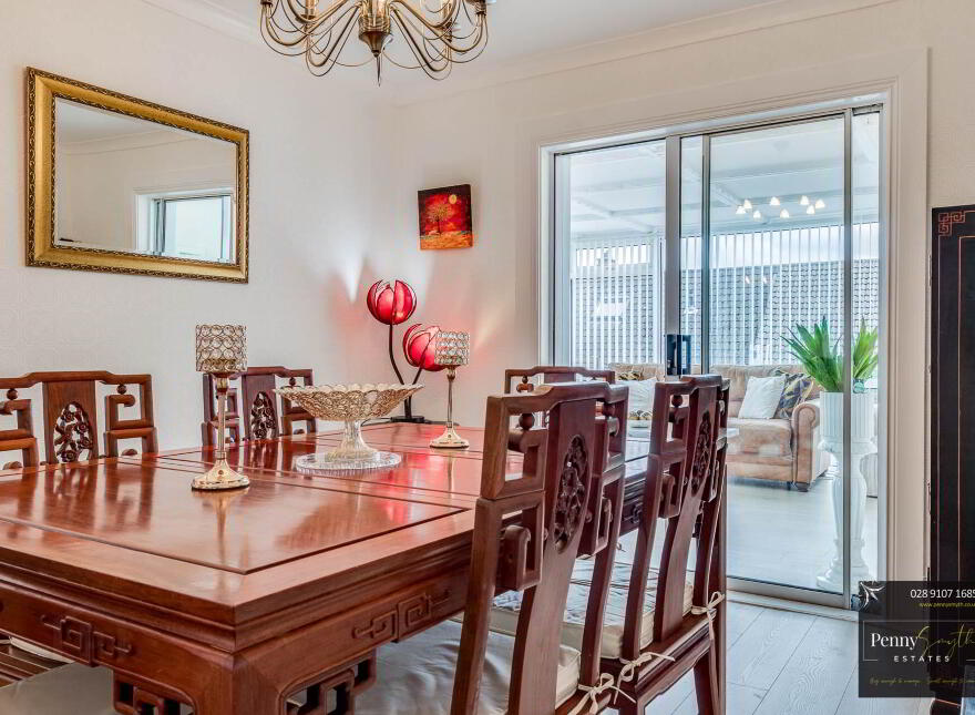 51 Meadowvale, Bangor, BT19 1DA