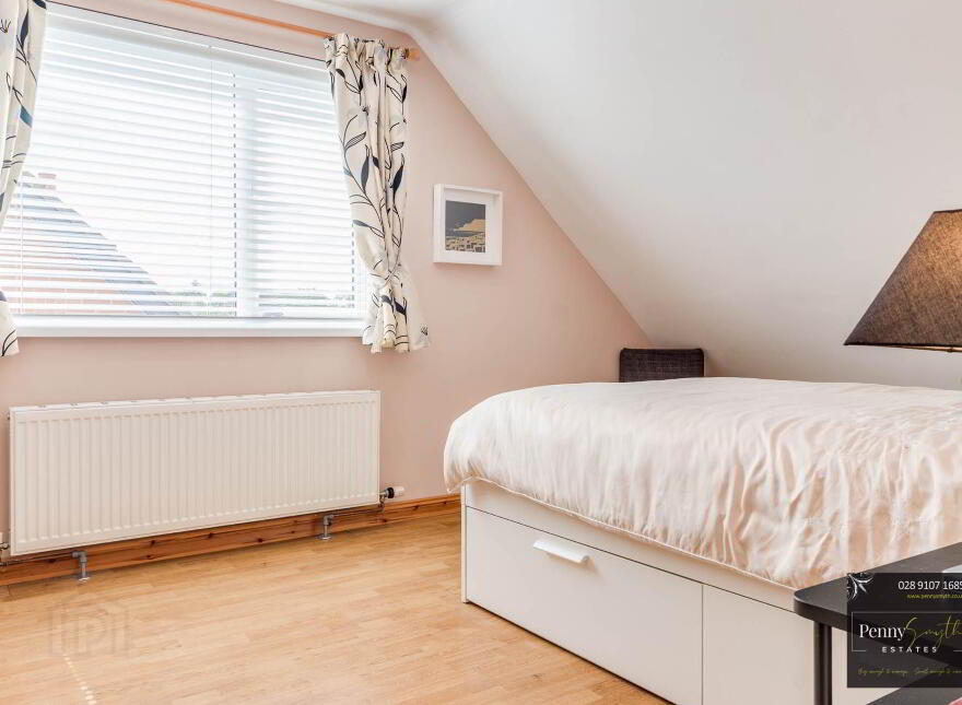 51 Meadowvale, Bangor, BT19 1DA