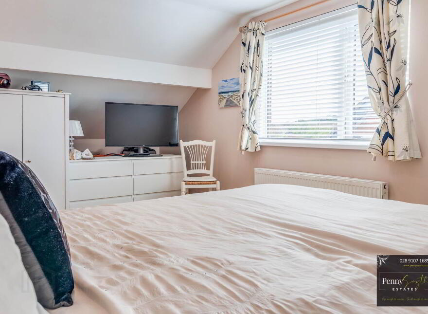 51 Meadowvale, Bangor, BT19 1DA