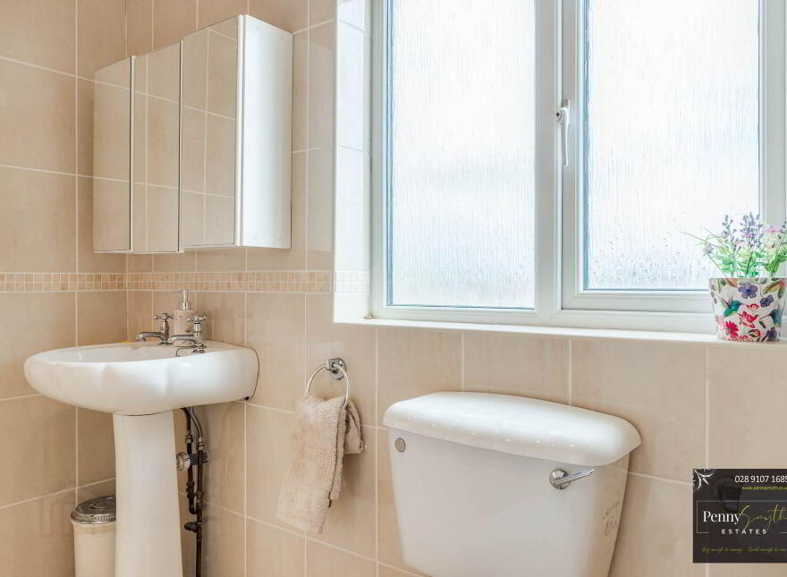 51 Meadowvale, Bangor, BT19 1DA