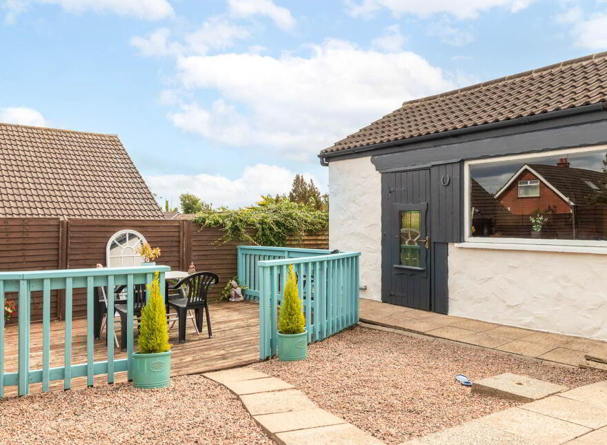 51 Meadowvale, Bangor, BT19 1DA