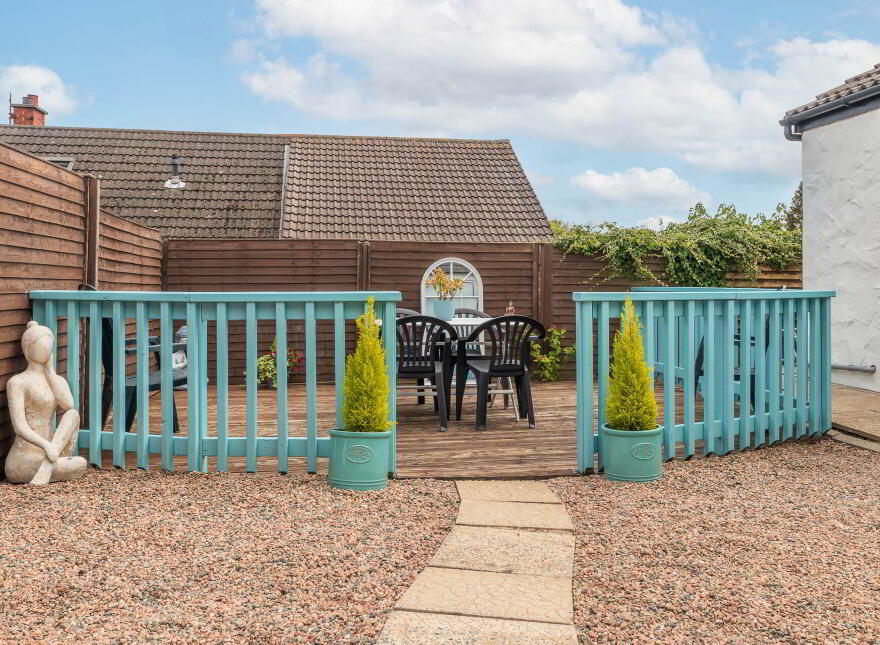 51 Meadowvale, Bangor, BT19 1DA