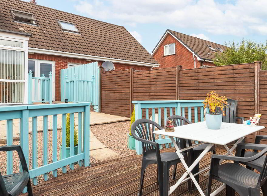 51 Meadowvale, Bangor, BT19 1DA