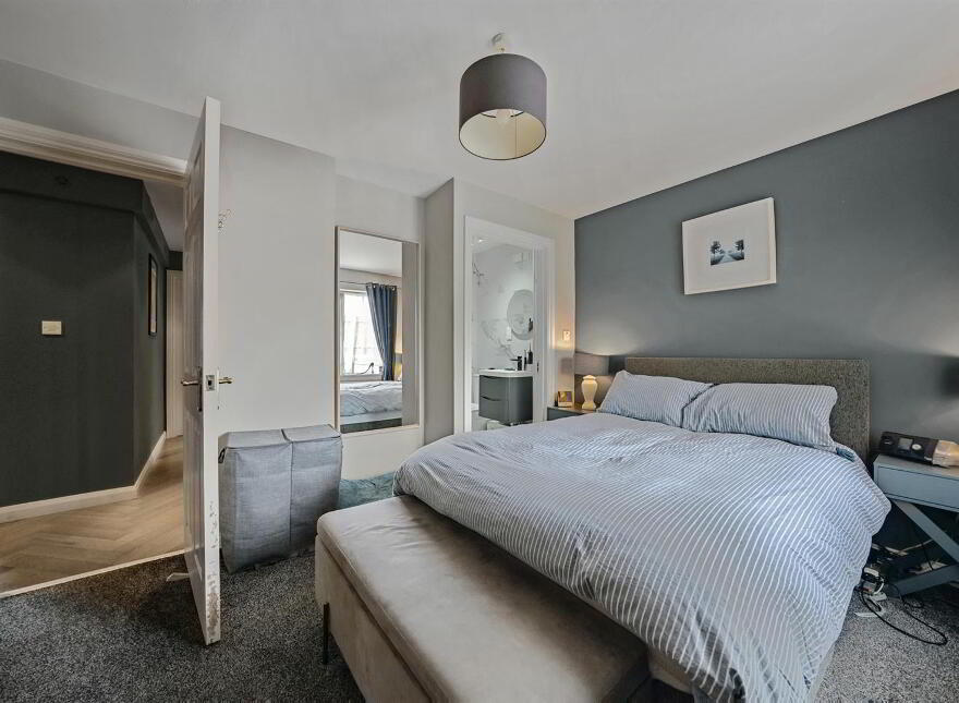 Apt 17 The Courtyard, 222 Castlereagh Road, Belfast, BT5 5FZ