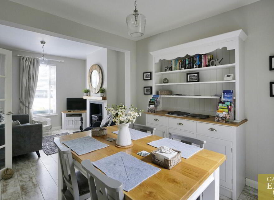 Glenside, 5 Main Street, Crawfordsburn, Bangor, BT19 1JF