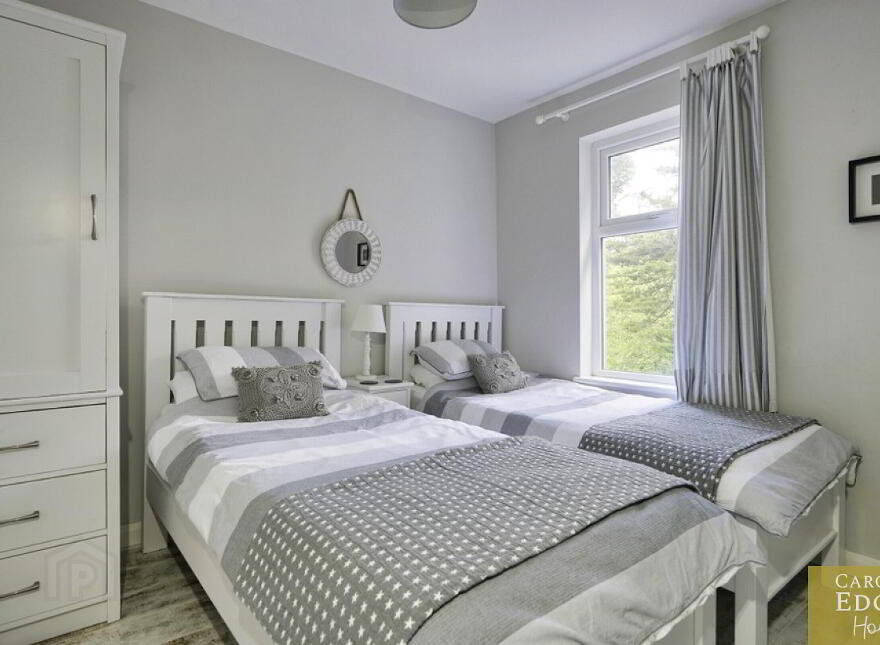 Glenside, 5 Main Street, Crawfordsburn, Bangor, BT19 1JF