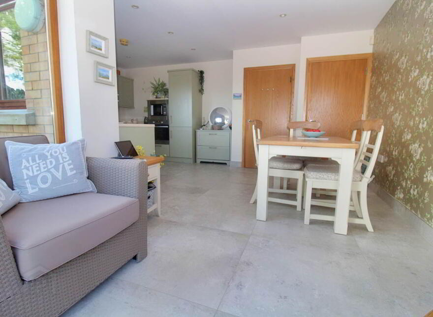 5 Worcester Lane, Bangor, BT19 1BQ
