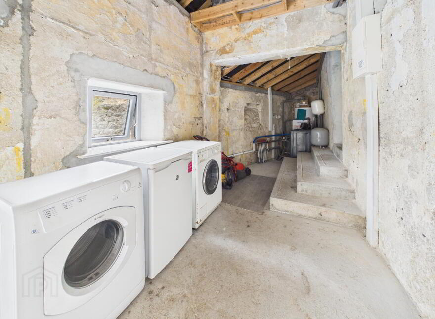 Main St, Cloughjordan, E53TF90
