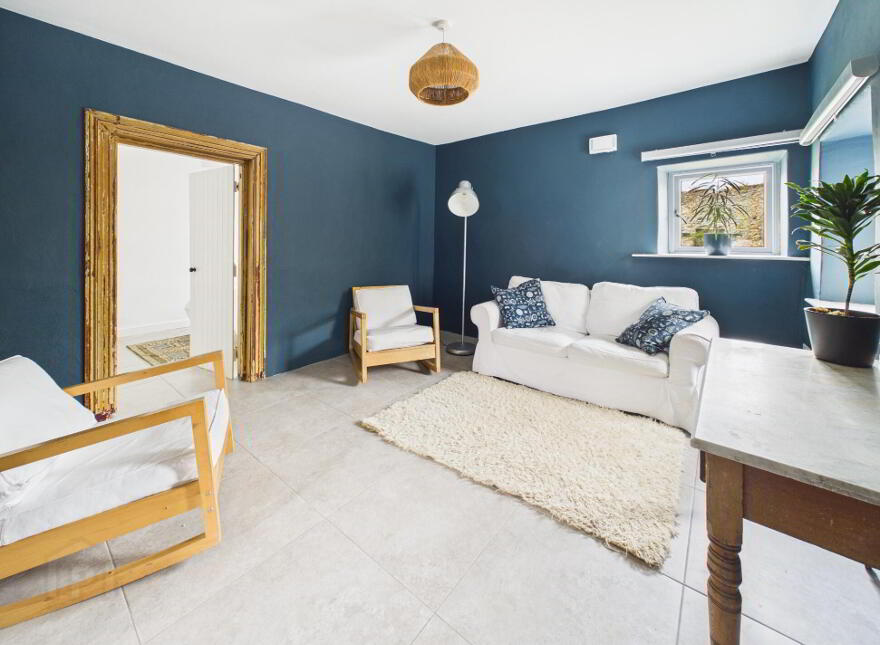 Main St, Cloughjordan, E53TF90