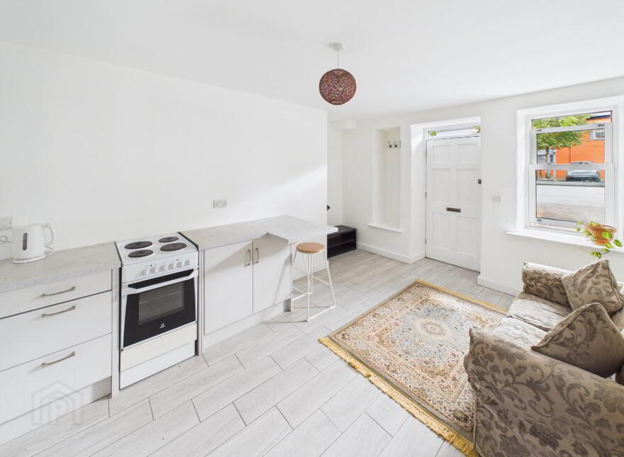 Main St, Cloughjordan, E53TF90