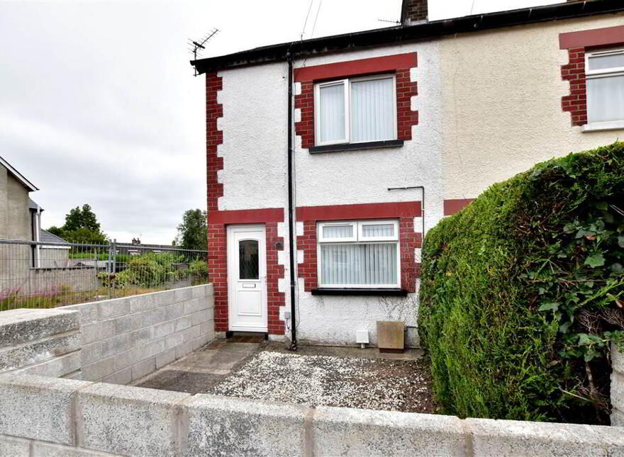 54 Scrabo Road, Newtownards, BT23 4NW