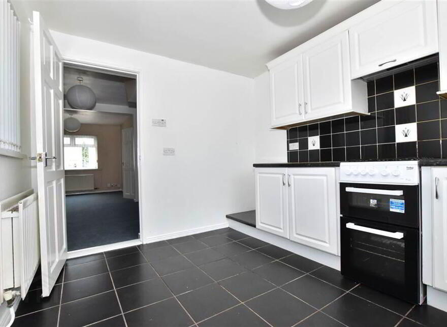 54 Scrabo Road, Newtownards, BT23 4NW