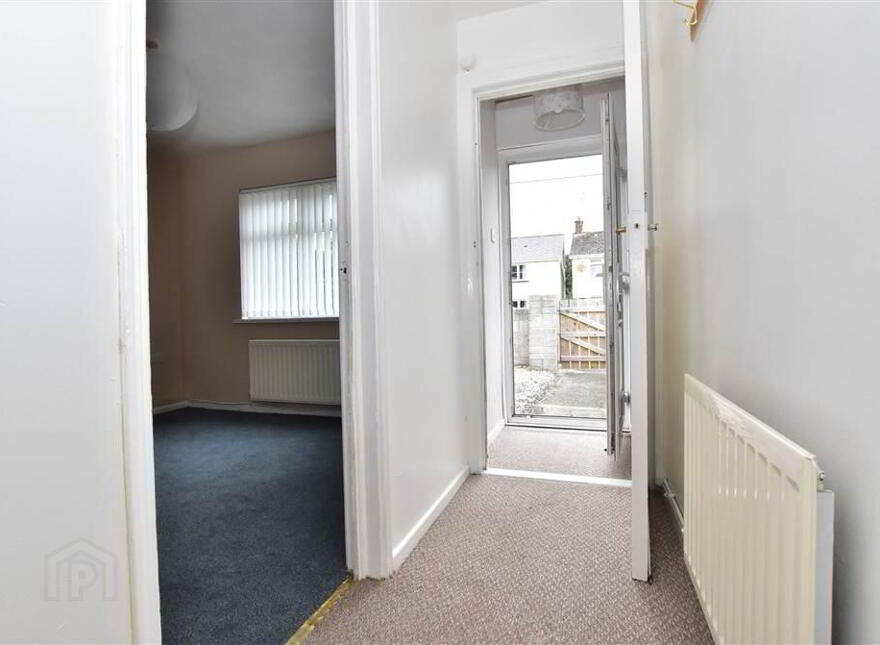 54 Scrabo Road, Newtownards, BT23 4NW