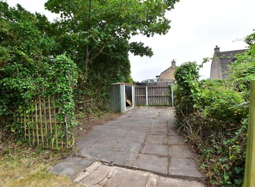 54 Scrabo Road, Newtownards, BT23 4NW