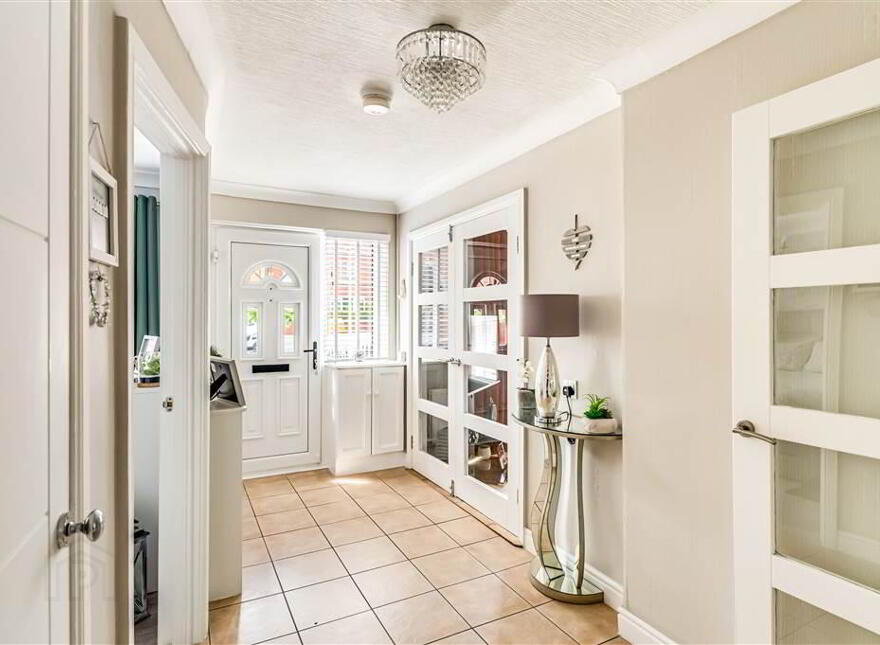 66 Woodside View, Dunmurry, Belfast, BT17 0SU