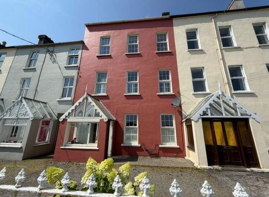 4 Hill Terrace, The Green, Bandon, P72KV67