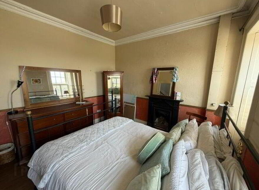 4 Hill Terrace, The Green, Bandon, P72KV67