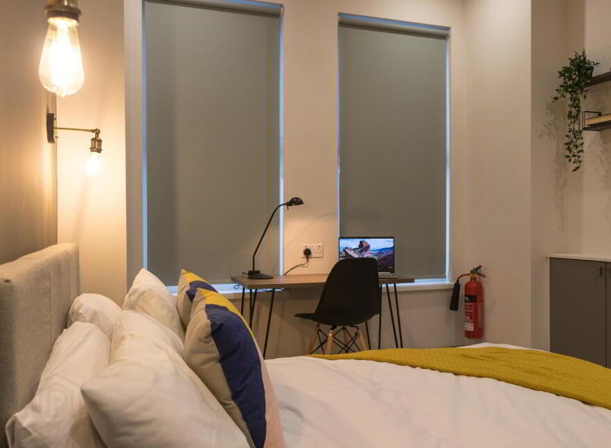 Room 1, 42 Grace Avenue, Belfast, BT5 5JH