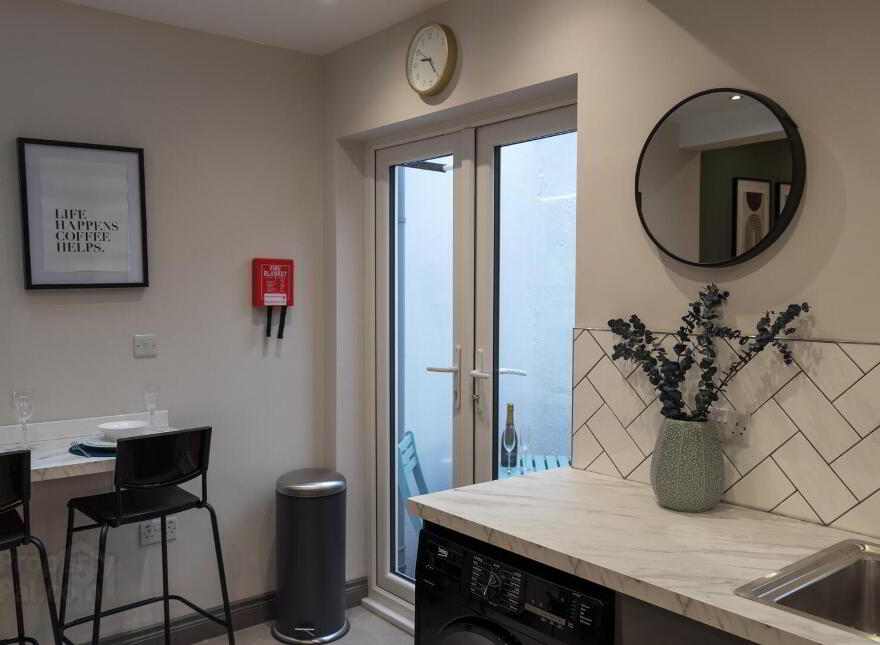 Room 1, 42 Grace Avenue, Belfast, BT5 5JH