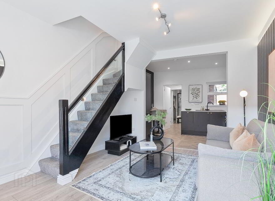 85 Northbrook Street, Belfast, BT9 7DJ
