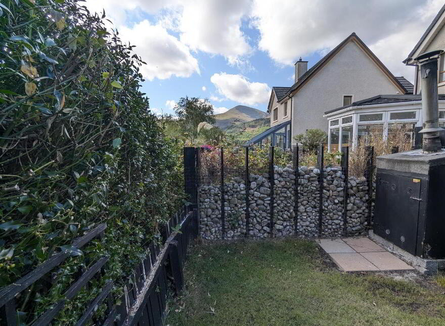 2 Rathcillan Court, Newcastle, BT33 0UA