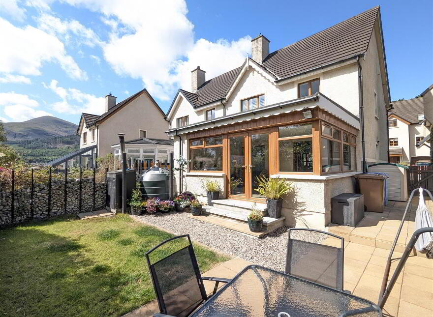 2 Rathcillan Court, Newcastle, BT33 0UA