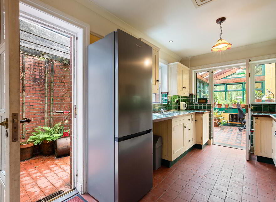 103 Ardenlee Avenue, Belfast, BT6 0AD