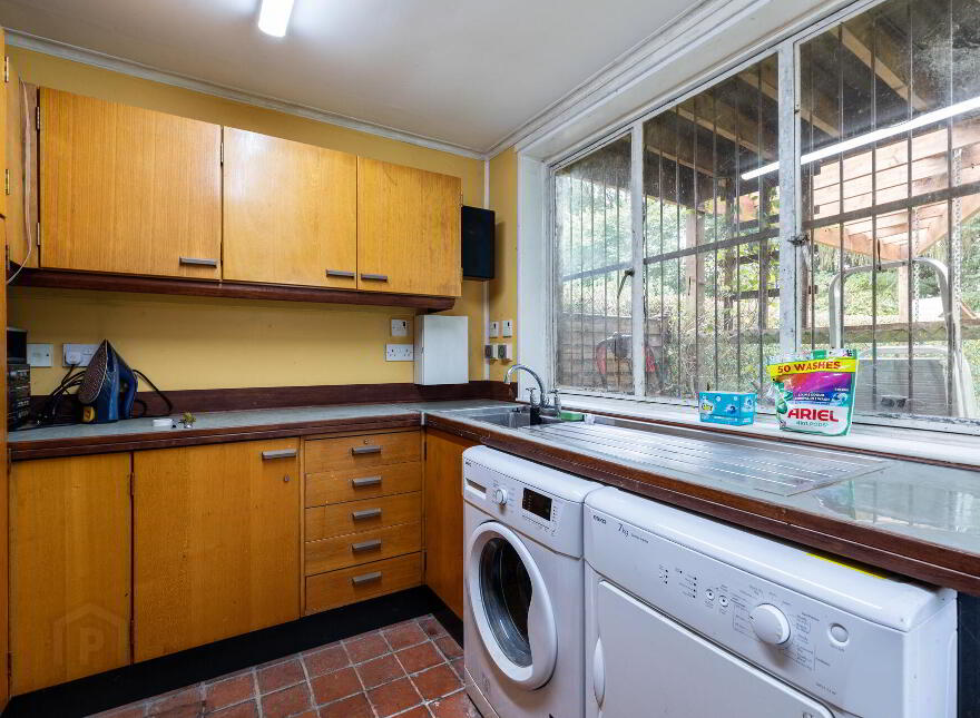 103 Ardenlee Avenue, Belfast, BT6 0AD