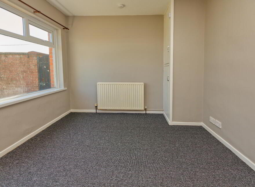 46 Silverstream Crescent, Bangor, BT20 3NE