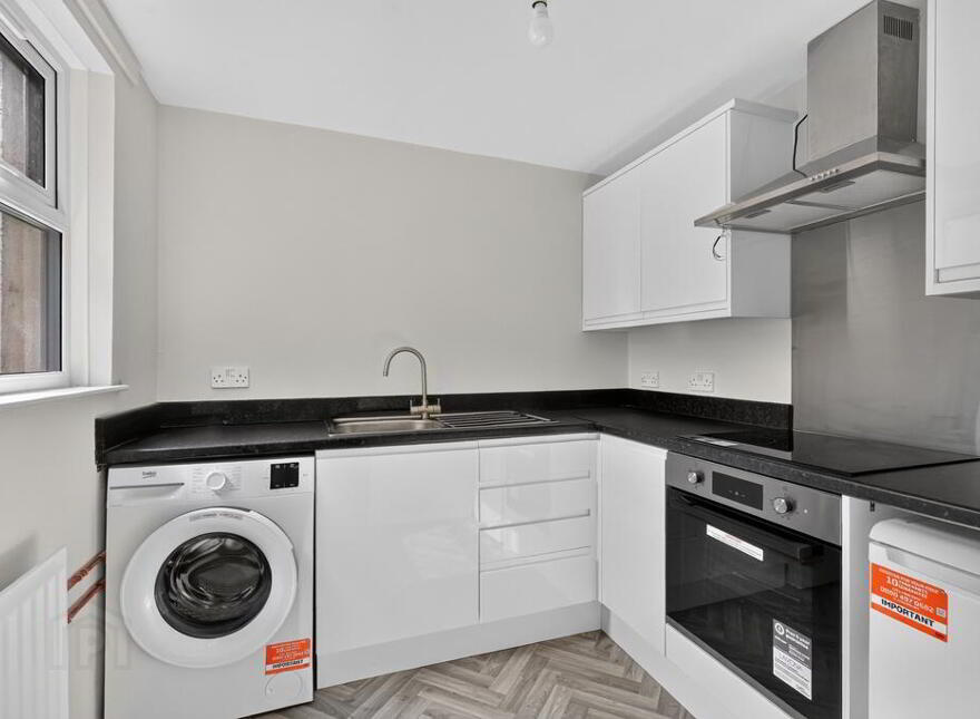Flat 1, 5 India Street, Belfast, BT7 1LJ
