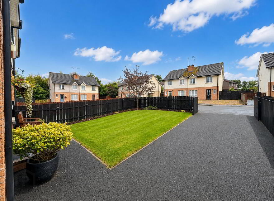49 Glenside, Omagh, BT79 7GL