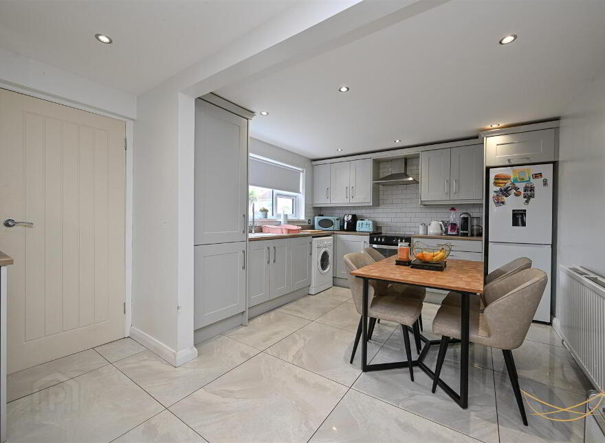 3 Glencairn Way, Belfast, BT13 3TF