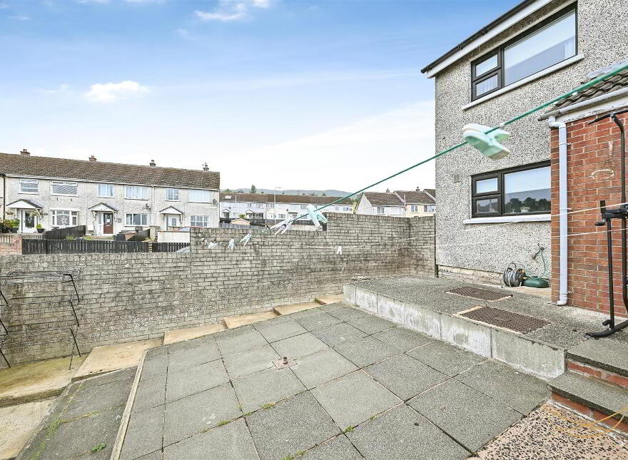 3 Glencairn Way, Belfast, BT13 3TF