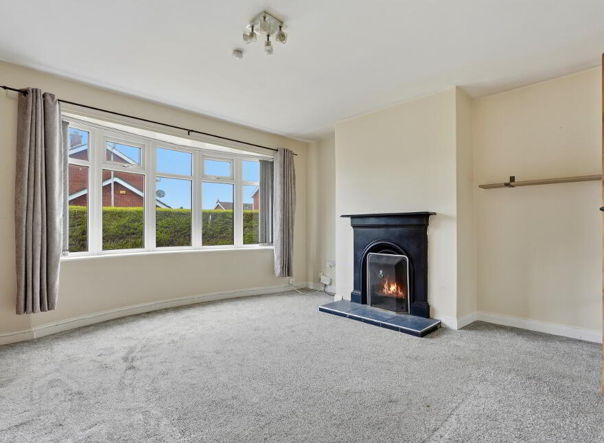Cloverhill Vale, Bangor, BT19 6YD