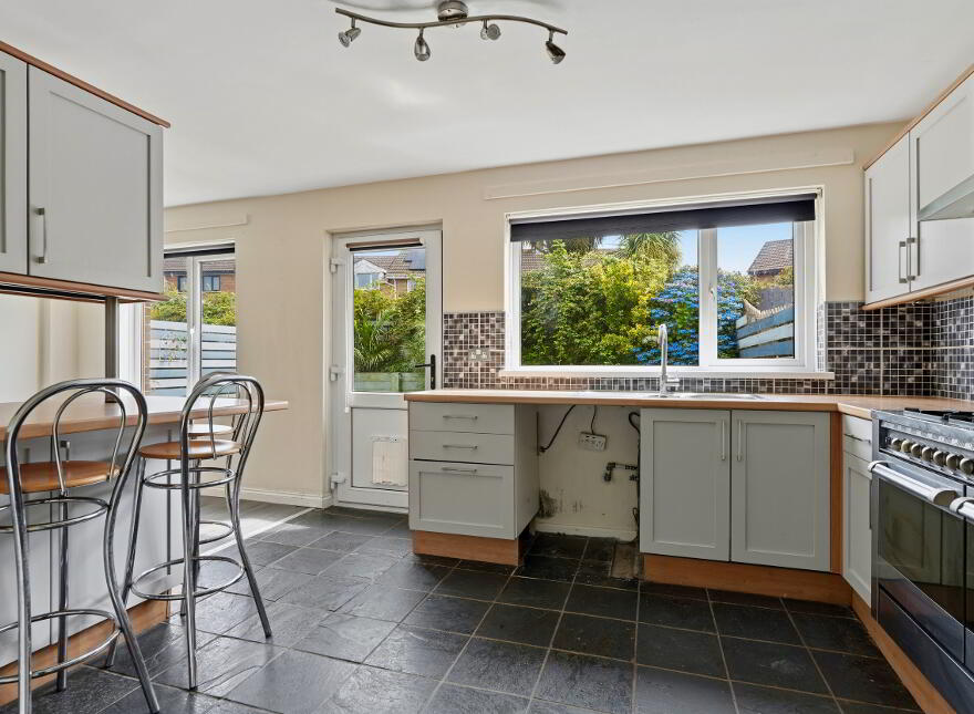 Cloverhill Vale, Bangor, BT19 6YD