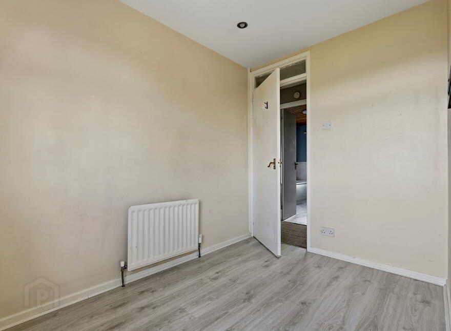 Cloverhill Vale, Bangor, BT19 6YD