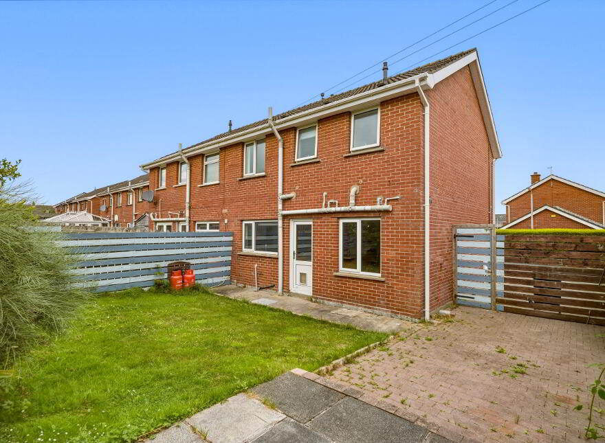 Cloverhill Vale, Bangor, BT19 6YD
