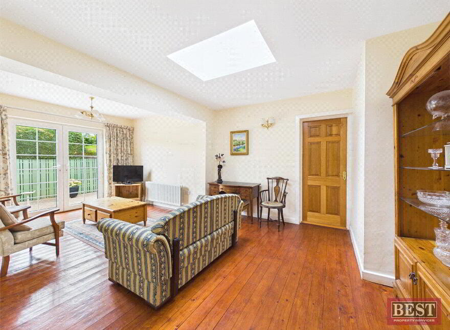 70 Chestnut Grove, Newry, BT34 1JL