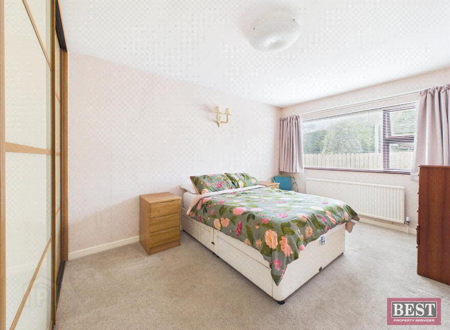 70 Chestnut Grove, Newry, BT34 1JL