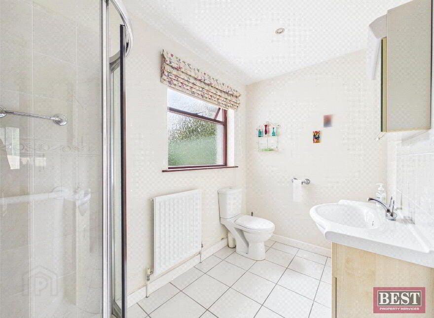 70 Chestnut Grove, Newry, BT34 1JL