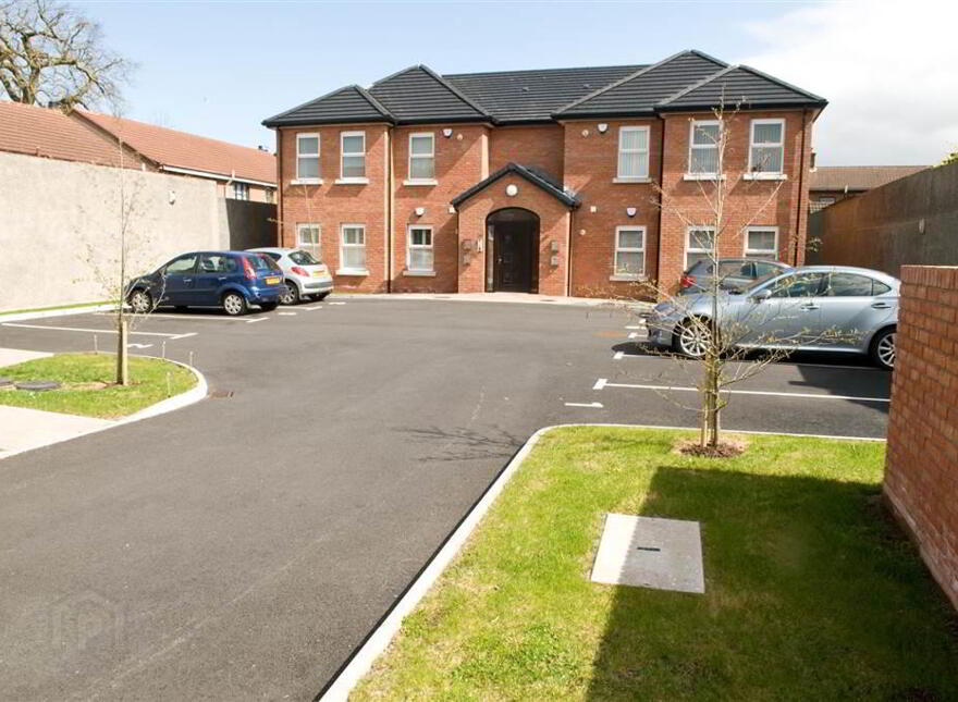 Apt 4, 201 Holywood Road, Belfast, BT4 2DG